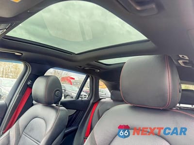 Zdjęcie 11 z 14 samochodu: 2022 MERCEDES-BENZ GLC 43 4MATIC AMG VIN:W1N0G6EB6NV369943 - miniatura