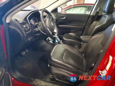 Zdjęcie 7 z 12 samochodu: 2018 JEEP COMPASS LIMITED VIN:3C4NJDCB7JT435349 - miniatura