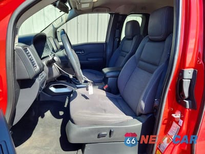 Zdjęcie 7 z 12 samochodu: 2022 NISSAN FRONTIER SV VIN:1N6ED1CL6NN624141 - miniatura