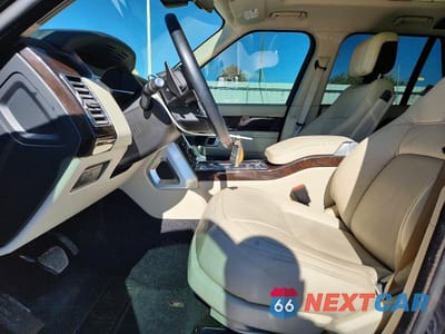 Zdjęcie 7 z 13 samochodu: 2021 LAND ROVER RANGE ROVER VIN:SALGR2SU0MA425937 - miniatura