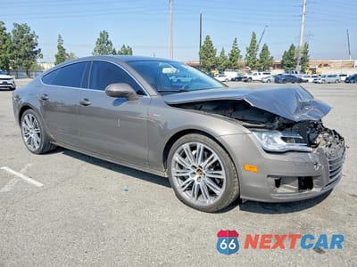 Czwarte zdjęcie samochodu z boku: 2014 AUDI A7 PREMIUM PLUS VIN:WAUWGAFC5EN101152 - miniatura