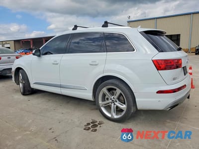 Drugie zdjęcie samochodu z przodu: 2019 AUDI Q7 PRESTIGE VIN:WA1VAAF79KD012375 - miniatura