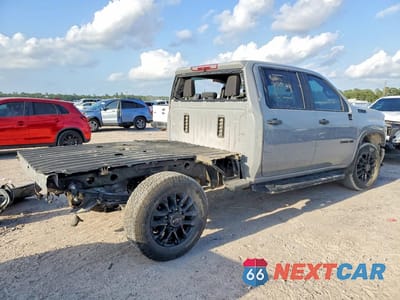 Trzecie zdjęcie samochodu z tyłu: 2025 CHEVROLET SILVERADO K2500 CUSTOM VIN:2GC4KMEY2S1186343 - miniatura
