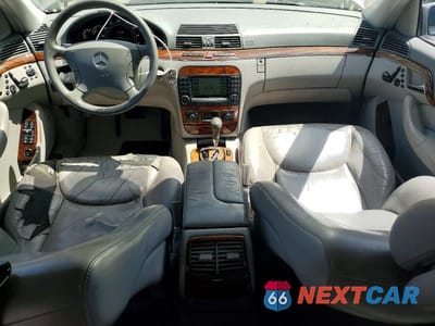 Zdjęcie 8 z 12 samochodu: 2005 MERCEDES-BENZ S 500 4MATIC VIN:WDBNG84J65A447127 - miniatura