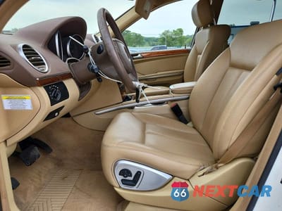 Zdjęcie 7 z 13 samochodu: 2008 MERCEDES-BENZ GL 450 4MATIC VIN:4JGBF71E28A333246 - miniatura