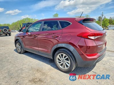 Drugie zdjęcie samochodu z przodu: 2016 HYUNDAI TUCSON SE VIN:KM8J3CA48GU223416 - miniatura