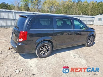 Trzecie zdjęcie samochodu z tyłu: 2017 DODGE GRAND CARAVAN SXT VIN:2C4RDGCG4HR851894 - miniatura