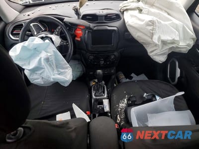 Zdjęcie 8 z 12 samochodu: 2018 JEEP RENEGADE LATITUDE VIN:ZACCJBBB8JPG97613 - miniatura