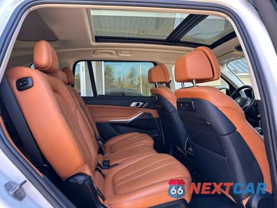 Zdjęcie 6 z 14 samochodu: 2019 BMW X7 XDRIVE40I VIN:5UXCW2C59KL080798 - miniatura