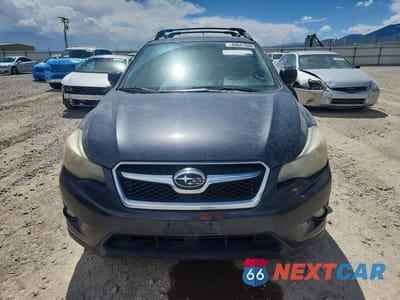 Piąte zdjęcie samochodu w środku: 2014 SUBARU XV CROSSTREK 2.0 PREMIUM VIN:JF2GPACC4E8226624 - miniatura