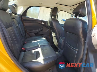 Zdjęcie 10 z 12 samochodu: 2012 FORD FOCUS TITANIUM VIN:1FAHP3J23CL271918 - miniatura