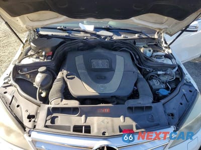 Zdjęcie 11 z 12 samochodu: 2010 MERCEDES-BENZ C 300 VIN:WDDGF5EB7AA396711 - miniatura