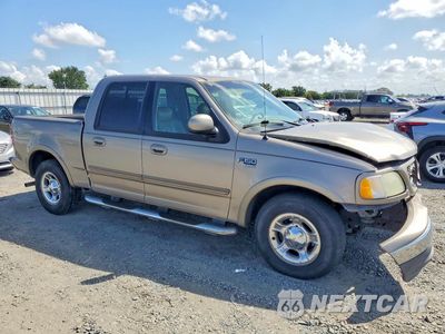 Czwarte zdjęcie samochodu z boku: 2003 FORD F150 SUPERCREW VIN:1FTRW07L83KD53522 - miniatura