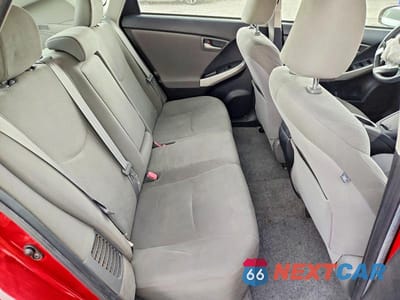 Zdjęcie 10 z 12 samochodu: 2013 TOYOTA PRIUS THREE VIN:JTDKN3DU0D1697811 - miniatura