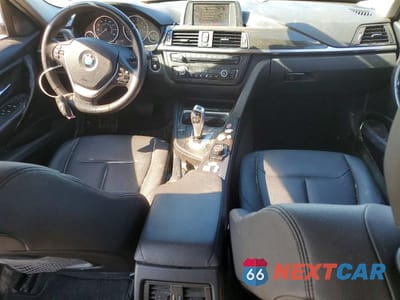 Zdjęcie 8 z 12 samochodu: 2015 BMW 328 I VIN:WBA3A5G53FNS86010 - miniatura