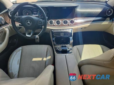 Zdjęcie 8 z 12 samochodu: 2017 MERCEDES-BENZ E 300 VIN:WDDZF4JB8HA081385 - miniatura