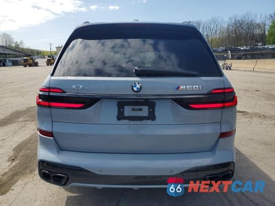 Zdjęcie 6 z 13 samochodu: 2026 BMW X7 M60I VIN:5UX33EM01T9075431 - miniatura
