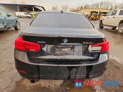 Zdjęcie 6 z 11 samochodu: 2016 BMW 320 XI VIN:WBA8A3C56GK690566 - miniatura