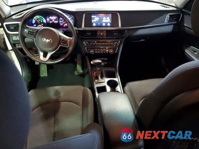 Zdjęcie 8 z 12 samochodu: 2017 KIA OPTIMA HYBRID VIN:KNAGT4LEXH5015170 - miniatura