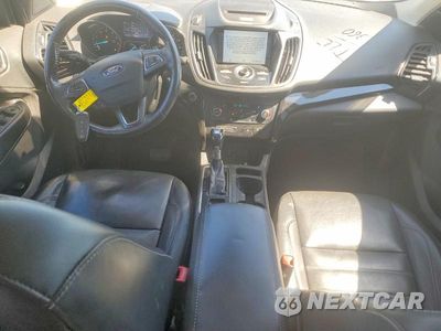 Zdjęcie 8 z 13 samochodu: 2017 FORD ESCAPE TITANIUM VIN:1FMCU0JD9HUD03734 - miniatura