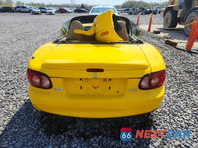 Zdjęcie 6 z 12 samochodu: 2002 MAZDA MX-5 MIATA BASE VIN:JM1NB353320223320 - miniatura