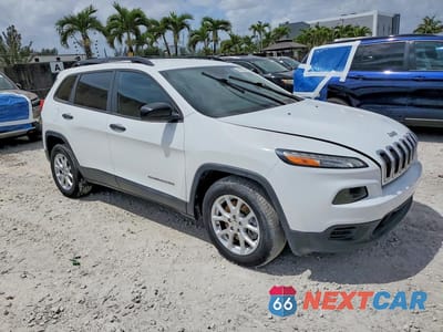 Czwarte zdjęcie samochodu z boku: 2016 JEEP CHEROKEE SPORT VIN:1C4PJLAB6GW234549 - miniatura