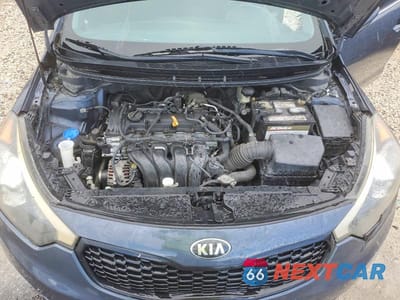 Zdjęcie 11 z 12 samochodu: 2016 KIA FORTE EX VIN:KNAFX5A8XG5627760 - miniatura