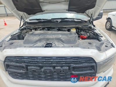 Zdjęcie 11 z 12 samochodu: 2023 RAM 2500 LIMITED VIN:3C6UR5TLXPG567842 - miniatura