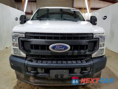 Piąte zdjęcie samochodu w środku: 2020 FORD F350 SUPER DUTY UTILITY / SERVICE TRUCK VIN:1FD8X3B63LED40716 - miniatura