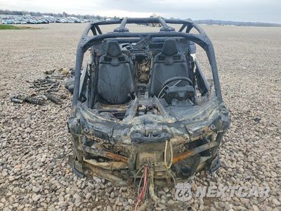 Drugie zdjęcie samochodu z przodu: 2019 CAN-AM MAVERICK X3 UTILITY VEHICLE VIN:3JBVGAY41KK002434 - miniatura