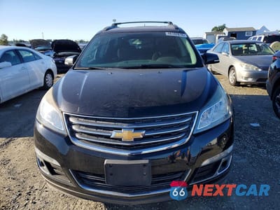 Piąte zdjęcie samochodu w środku: 2017 CHEVROLET TRAVERSE LT VIN:1GNKRGKD9HJ227269 - miniatura