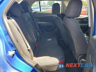 Zdjęcie 10 z 12 samochodu: 2016 CHEVROLET TRAX LS VIN:KL7CJKSB4GB609608 - miniatura