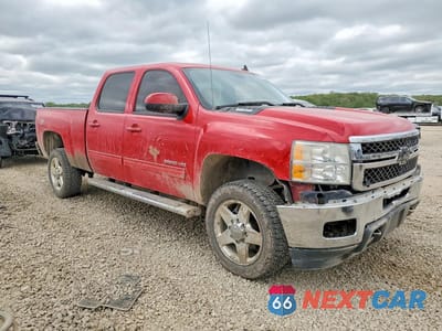 Czwarte zdjęcie samochodu z boku: 2011 CHEVROLET SILVERADO K2500 HEAVY DUTY LTZ VIN:1GC1KYC8XBF133170 - miniatura