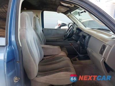 Zdjęcie 10 z 12 samochodu: 2004 DODGE DAKOTA SPORT VIN:1D7GL32K74S588582 - miniatura