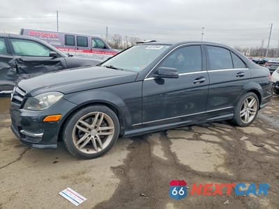 2014 MERCEDES-BENZ C 250 WDDGF4HB4ER313510 - główne zdjęcie licytacji z USA - miniatura