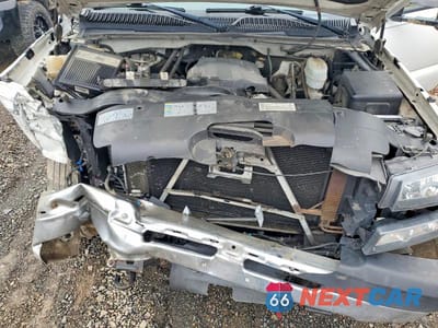 Zdjęcie 11 z 12 samochodu: 2003 CHEVROLET SILVERADO K3500 VIN:1GCJK39G03E364121 - miniatura