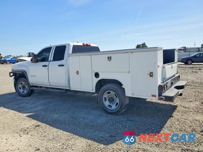 Drugie zdjęcie samochodu z przodu: 2015 GMC SIERRA UTILITY / SERVICE TRUCK VIN:1GD21XEG1FZ521670 - miniatura