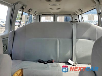 Zdjęcie 10 z 13 samochodu: 2012 FORD ECONOLINE E350 SUPER DUTY WAGON VIN:1FBNE3BL1CDA96691 - miniatura