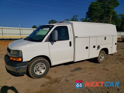 2017 CHEVROLET EXPRESS G3500 1GB0GRFG4H1342887 - główne zdjęcie licytacji z USA - miniatura