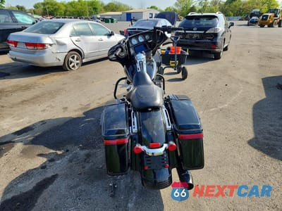 Czwarte zdjęcie samochodu z boku: 2019 HARLEY-DAVIDSON FLHX VIN:1HD1KBC16KB620680 - miniatura
