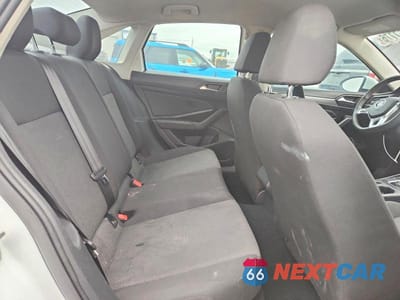 Zdjęcie 10 z 12 samochodu: 2019 VOLKSWAGEN JETTA VIN:3VWC57BU7KM064606 - miniatura