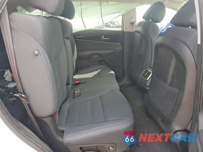 Zdjęcie 11 z 13 samochodu: 2020 KIA SORENTO LX VIN:5XYPGDA32LG646410 - miniatura