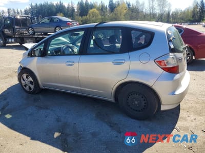 Drugie zdjęcie samochodu z przodu: 2011 HONDA FIT VIN:JHMGE8H37BS004176 - miniatura