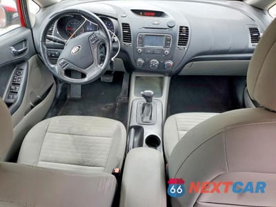 Zdjęcie 8 z 12 samochodu: 2014 KIA FORTE EX VIN:KNAFX4A84E5162335 - miniatura