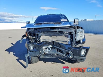 Piąte zdjęcie samochodu w środku: 2021 GMC SIERRA K3500 DENALI VIN:1GT49WEY0MF202901 - miniatura