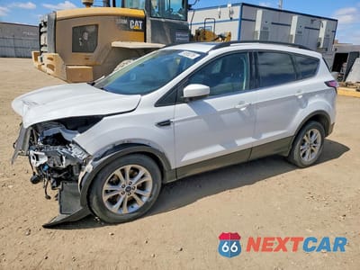 2018 FORD ESCAPE SE 1FMCU9GD2JUA72936 - główne zdjęcie licytacji z USA - miniatura