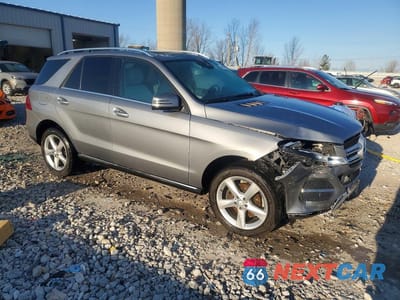 Czwarte zdjęcie samochodu z boku: 2016 MERCEDES-BENZ GLE 350 4MATIC VIN:4JGDA5HB0GA738205 - miniatura