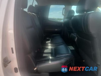 Zdjęcie 10 z 11 samochodu: 2008 TOYOTA TUNDRA SR5 VIN:5TFBV541X8X053527 - miniatura