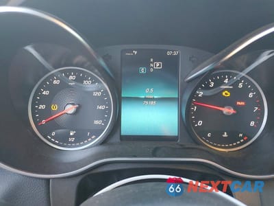 Zdjęcie 9 z 12 samochodu: 2019 MERCEDES-BENZ C 300 4MATIC VIN:55SWF8EB4KU307420 - miniatura