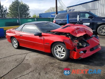 Czwarte zdjęcie samochodu z boku: 1995 CHEVROLET CAMARO Z28 VIN:2G1FP22P5S2181294 - miniatura